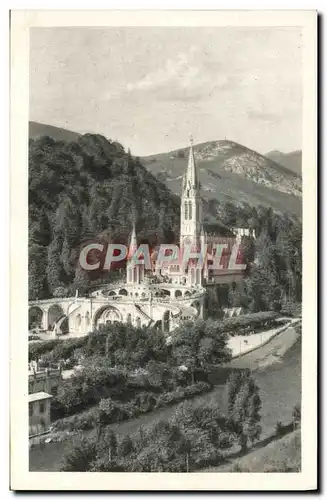 Cartes postales Lourdes La basilique et le Gave