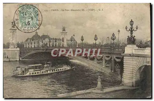 Cartes postales Paris Le Pont Alexandre III Bateau