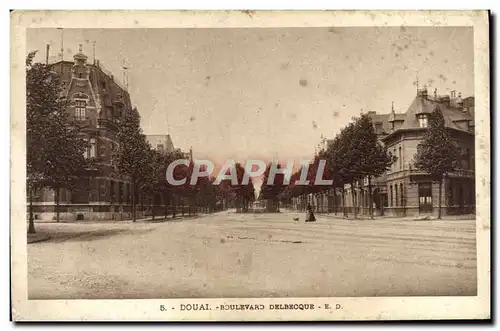 Cartes postales Douai Boulevard Delbecque