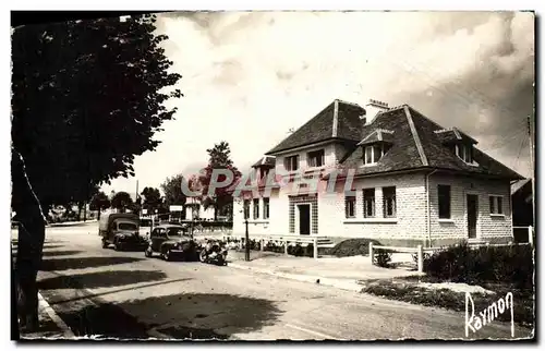 Cartes postales moderne Franceville La Poste