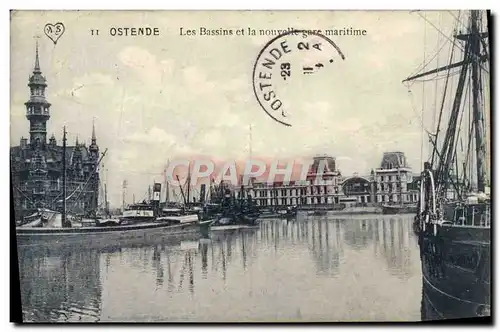 Cartes postales Ostende Les Bassins et la Nouvelle Gare Maritime Bateaux