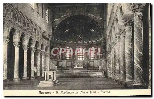 Ansichtskarte AK Ravenna S Apollinare In Classe Fuori Interno