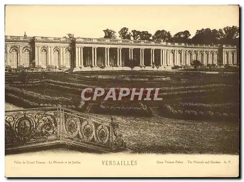 Cartes postales Grand Format Versailles Parc Palais du Grand Trianon Le peristyle et les jardins 28 * 21 cm