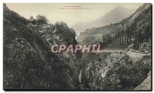 Cartes postales Grand Format Gorges de St Sauveur et le pont Napoleon 25 * 15 cm