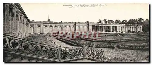 Cartes postales Grand Format Versailles Palais Du grand Trianon Le peristyle et les jardins 28 * 11 cm