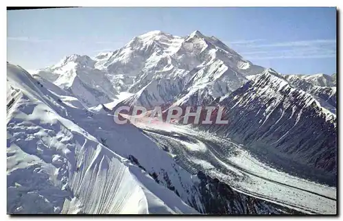 Cartes postales moderne A Very Unusual Picture Of Majestic Mount Mckinley