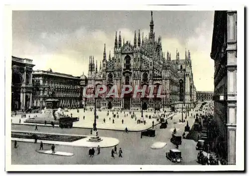 Cartes postales moderne Milano Piazza Del Duomo