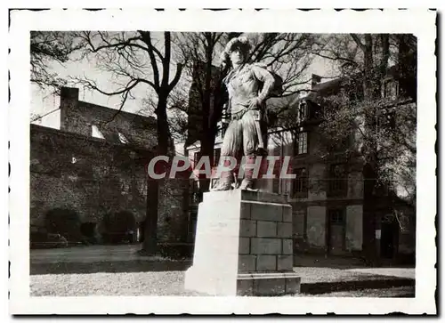 Cartes postales moderne Statue de Duguau Drouin Saint Malo