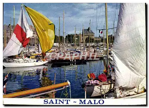 Cartes postales moderne Saint Malo Les bassins devant le chateau