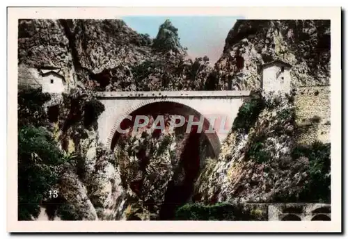 Cartes postales moderne Menton Le pont St louis Frontiere franco italienne