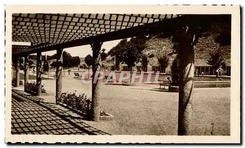 Cartes postales moderne Ifrane Portique sur la Piscine