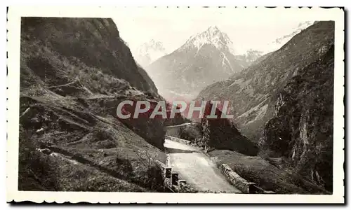 Cartes postales moderne Gavarnie Route de Luz a La Porte d&#39Espagne