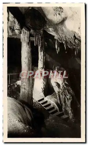 Cartes postales moderne Les Grottes De Betharram Le Passage des Colonnes