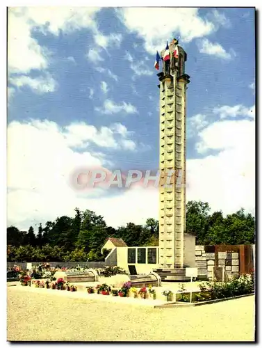 Cartes postales moderne Oradour Sur Glane Le cimetiere Tombeau des 642 martyrs Militaria