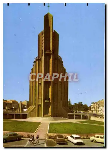 Cartes postales moderne Royan L&#39Eglise Notre Dame Facade Est Le Clocher