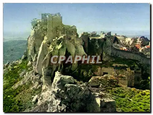 Cartes postales moderne Ruines Du Chateau Seigneurial A Droite Le Village