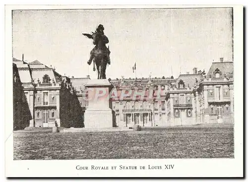 Cartes postales moderne Versailles Cour Royale Et Statue De Louis XIV