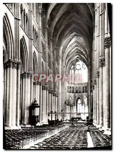 Cartes postales moderne Reims La Cathedrale Notre Dame La Nef Vue Du Grand Portail