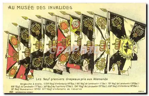 Cartes postales Au Musee Des Invalides Paris Les neuf premiers drapeaux pris aux Allemands Militaria