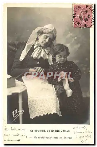 Cartes postales Le Sommeil De Grand Maman Enfant