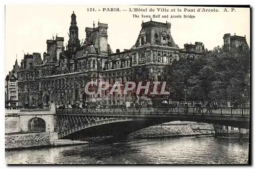 Cartes postales Paris L&#39Hotel De Ville Et Le Pont D&#39Arcole