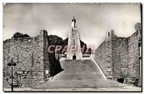 Cartes postales moderne Verdun Militaria