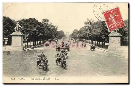 Cartes postales Paris Les Champs Elysees Arc de Triomphe