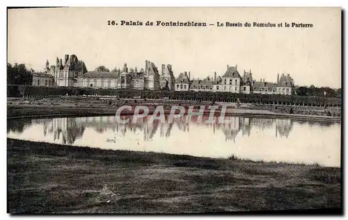 Cartes postales Palais De Fontainebleau Le Bassin Du Romulus Et Le Parterre