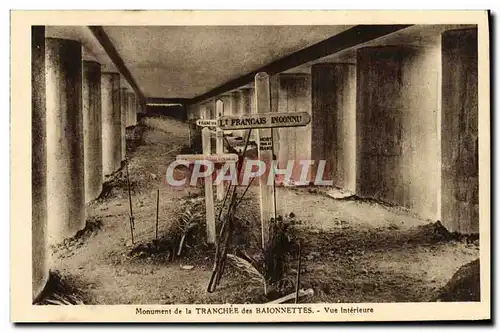 Ansichtskarte AK Monument De La Tranchee Des Baionnettes Vue Interieure Militaria