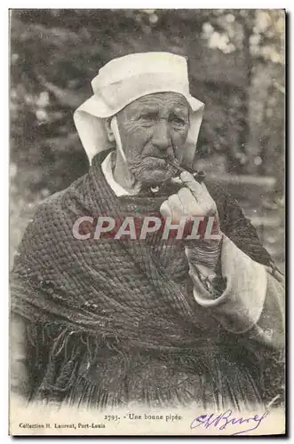Cartes postales Un Bonne Pipee Folklore Bretagne