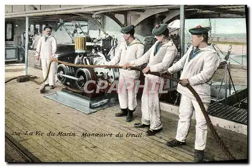 Cartes postales La Vie du Marin Manoeuvre du treuil Militaria