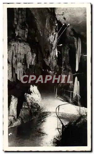 Cartes postales moderne Les grottes de Betharram Le vestibule