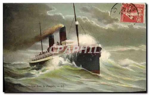 Cartes postales Dans la Tempete Bateau Paquebot