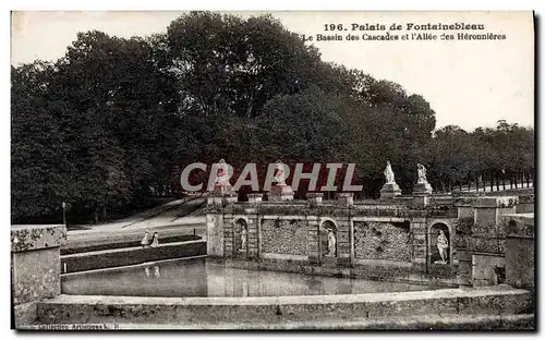 Cartes postales Palais de Fontainebleau Le Bassin des Cascades et l&#39Allee des Heronnieres