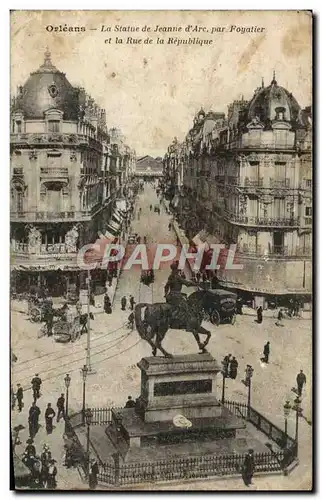 Cartes postales Orleans La Statue de Jeanne d&#39Arc par Foyatier et la Rue de la Republique