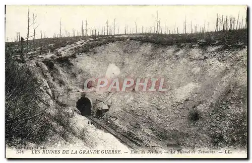 Ansichtskarte AK Les Ruines De La Grande Guerre Env De Verdun Le Tunnel De Tavannes Militaria