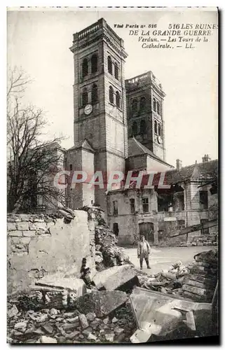 Cartes postales Les Ruines De La Grand Guerre Verdun Les tours de la cathedrale Militaria