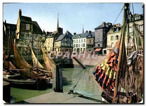 Cartes postales moderne Honfleur Bassin de la Lieutenance et quai Beaulieu Bateaux