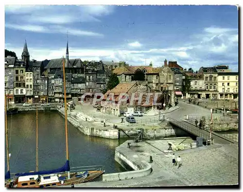 Cartes postales moderne Houlgate Quai Sainte Catherine Et La Lieutenance