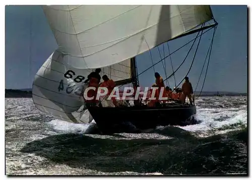 Cartes postales moderne Passion de La Voile Cahiers du Yachting Manoeuvre du Genois Bateau