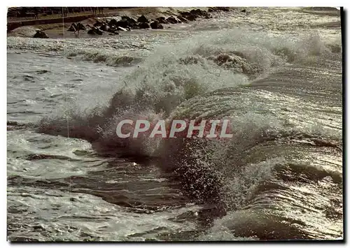 Cartes postales moderne Images de la Mer Deferlement d&#39eau sur la cote