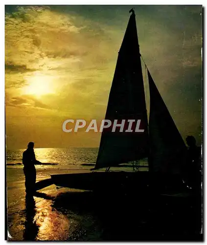 Cartes postales moderne Coucher de soleil Bateau