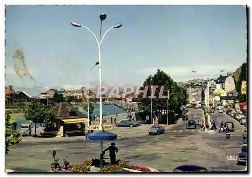 Cartes postales moderne Trouville Deauville La Touques et les Quais