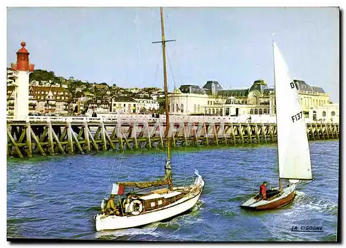 Cartes postales moderne Trouville Reine des Plages Bateaux Voiliers Phare