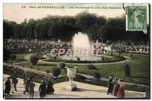 Cartes postales Versailles Les Parterres le Jour des Grandes eaux