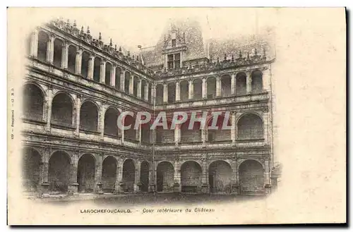 Cartes postales Larochefoucauld Cour Interieure du Chateau