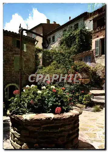 Cartes postales moderne Cote d&#39azur Vieux puits fleuri