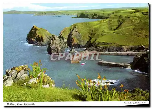 Cartes postales moderne Mullion Cove Cornwall