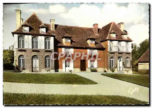 Cartes postales moderne Manoir Normand Vieux Pont Le Lieu Rocher Garni Au Centre De Brigues Plates Et Colorees