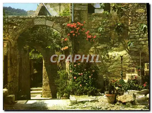 Moderne Karte Lumiere Et Beaute De La Cote d&#39Azur Les Villages De Provence Une rue fleurie